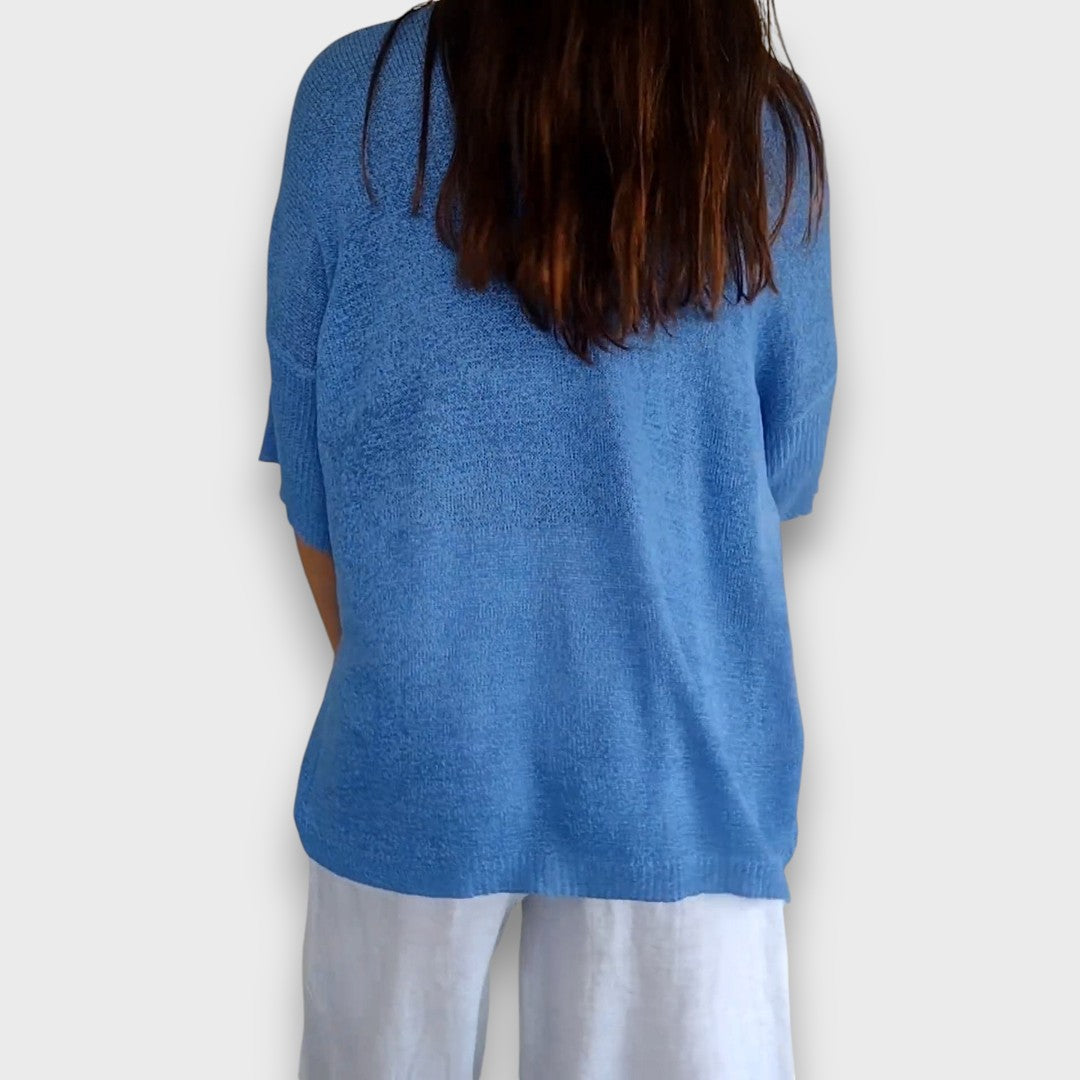 Amira – Elegant topp med V-ringning
