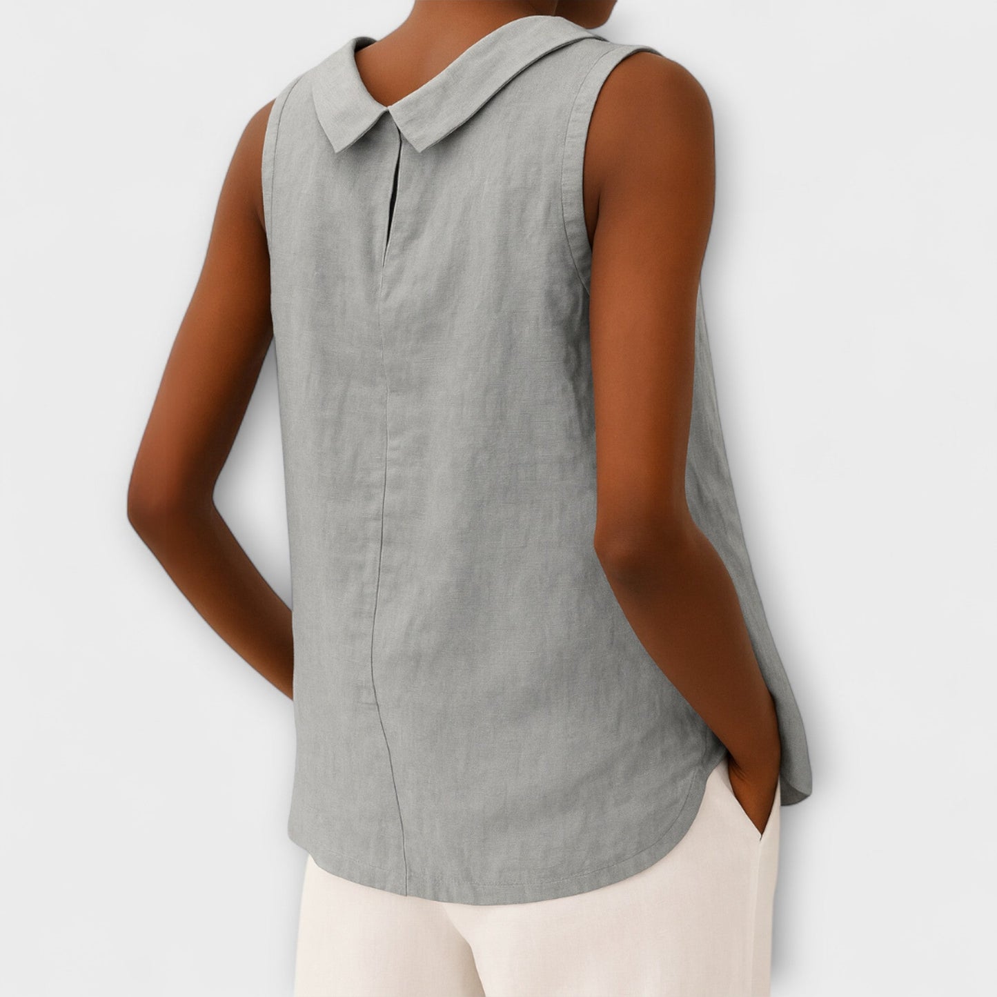 Elyra – Tidlös ärmlös topp med feminin elegans