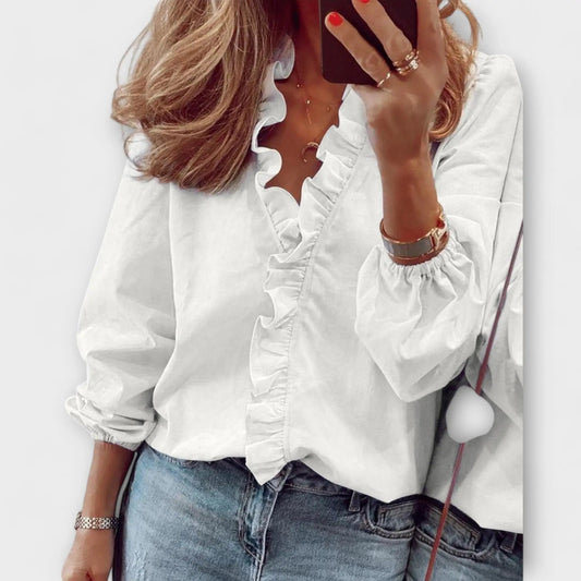 Elara – Tidlös blus med modern finess